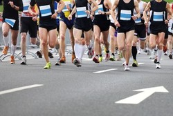 Para Pelari Maraton Paling Ekstrem, Aksinya Tak Sekadar Lari Biasa (2)