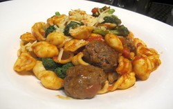 Fresco Restaurant: Menikmati Orecchiette Con Polpette Ditemani Semilir Angin