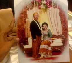 Istri Sah Gatot Supiartono Pernah Bertemu dengan Surya