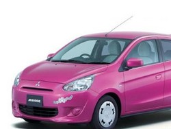 Mitsubishi Mirage Imut Edisi Hello Kitty