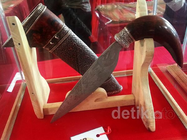 Senjata Khas Bugis Dipamerkan