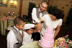 Pasien Leukemia Ini Ingin Lihat Ibunya Menikah Sebelum Jalani Transplantasi