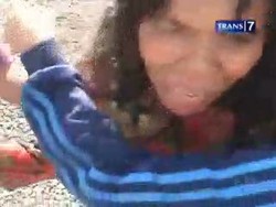 Istri Histeris, Suami Tertabrak Lokomotif