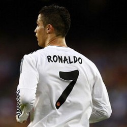 Disindir Blatter, Ronaldo: Semoga Anda Selalu Sehat dan Panjang Umur