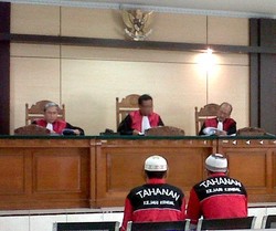 2 Anggota FPI Pembawa Senjata Tajam Dihukum 4 Bulan Penjara
