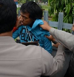 Eksekusi Rumah Dinas KAI, Wartawan Gadungan Nyaris Dipukuli