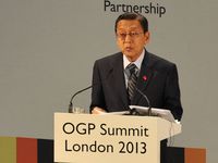 Boediono Hadiri OGP Summit di London