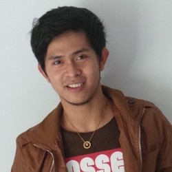 Rilis Single Ketiga, Cakra Khan Capek Nyanyi Galau