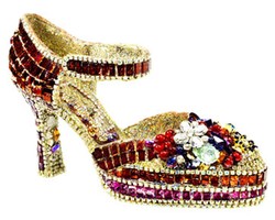 Sepatu-sepatu Unik Fantasi Stuart Weitzman Dibuat Secara Nyata