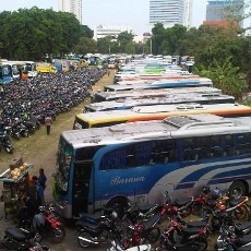 Meski Disewa Murah, Demo Buruh Tetap Untungkan Pengusaha Bus