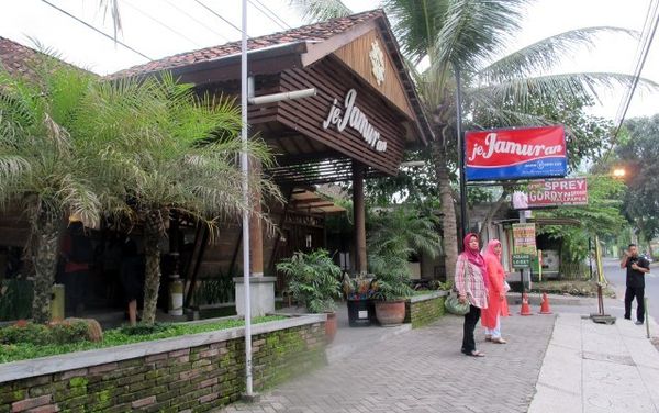 Aneka Hidangan Vegetarian di Jejamuran Aneka Hidangan Vegetarian di Jejamuran