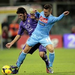 Napoli Bawa Pulang Kemenangan dari Fiorentina