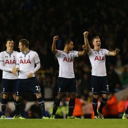 Dukungan Suporter Bikin Spurs Melaju