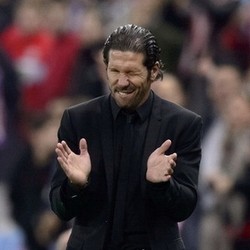 Simeone Tak Jadi Kandidat Pelatih Terbaik, Presiden Atletico Kecewa