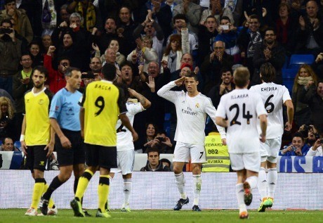 Perayaan Gol Khusus dari Komandan Ronaldo