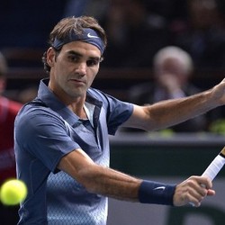Federer Membuka dengan Kemenangan