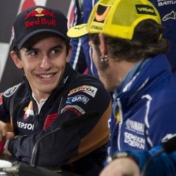 Rossi: Jangan Buat Kesalahan Sepertiku, Marquez