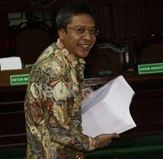 Emosi Labil Fathanah, Omeli Jaksa hingga Nangis karena Luthfi Hasan