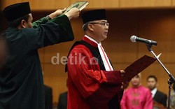 Majelis Kehormatan: Akil Langgar Kode Etik, Diberhentikan Tidak Hormat