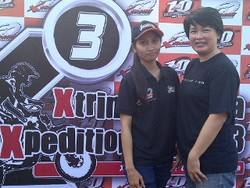 2 Wanita Ini Siap Taklukkan Medan Berat Sumatera