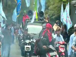 Teken UMP Rp 2,4 Juta, Jokowi Dianggap Menghina Buruh