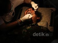 Yuk! Periksa Gigi di Baksos TNI AD