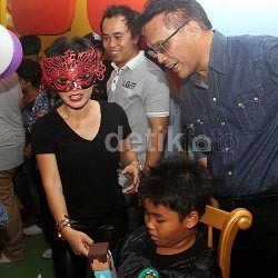 Yuni Shara Rayakan Ultah Anak dengan Tema Halloween