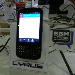 Cyrus Chat, Android Lokal Rasa BlackBerry