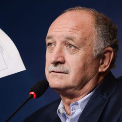 Scolari: Kasus Costa Berbeda dengan Deco dan Pepe