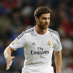 Saatnya Alonso Bicarakan Kontrak Baru dengan Madrid