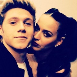 Sorry John Mayer, Katy Perry Terima Lamaran Niall One Direction