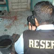 Pengusaha Toko Kelontong Dirampok, Suami Dihajar & Istri Nyaris Diperkosa