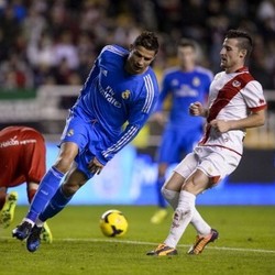 Dua Gol Ronaldo Antar Madrid Tundukkan Vallecano 3-2