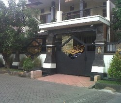 Kasus Penabrak Guru dan Siswa di Jatim Lambat, Polisi Minta Maaf