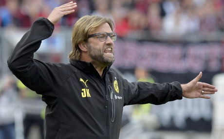 Klopp Beraliran Metal, Wenger Setia pada Orkestra