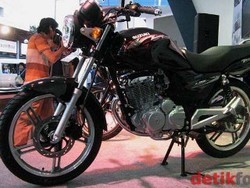 Suzuki Siap Luncurkan Thunder 150 cc?