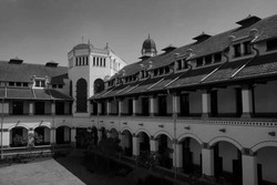 Lawang Sewu dan 6 Tempat Paling Angker di Asia