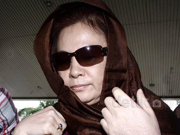 Istri Akil Mochtar Kembali Diperiksa