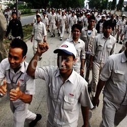 Jangan Jadikan Upah Murah Alasan Daya Saing Industri