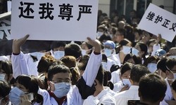 Dokter China Korban Kekerasan, Siapa Salah?