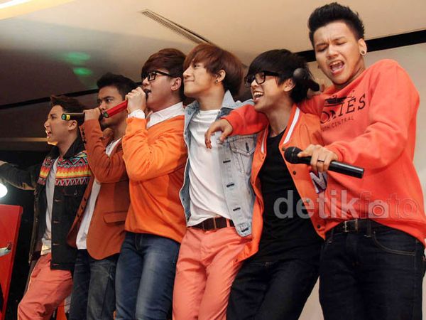 SM*SH Berbagi dengan 40 Penderita Tuna Rungu