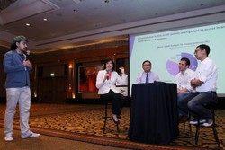 BCA KlikPay, Cara BCA Tanggapi Perkembangan Online