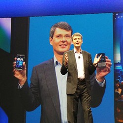 CEO Diganti, BlackBerry Batal Dijual 
