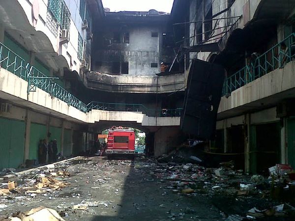 Kebakaran di Pertokoan Pacific Megah