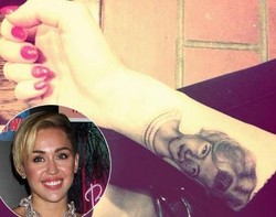 Ungkapan Sayang, Miley Cyrus Lukis Tato Bergambar Sang Nenek di Lengan