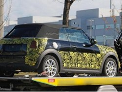 Tampang MINI Cooper Convertible Tertangkap Kamera