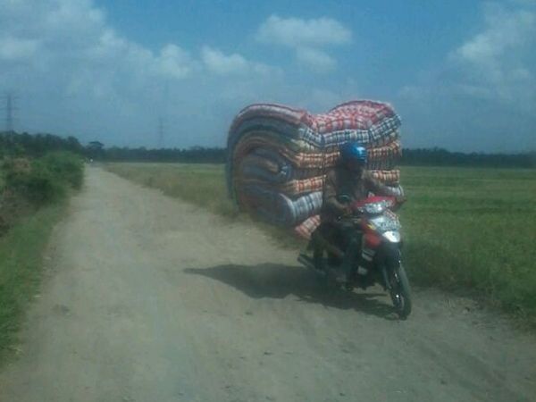 Motor Penjual Kasur Kapuk