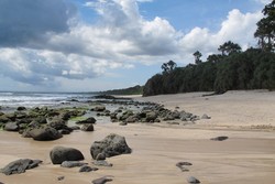 Pancur, Satu Lagi Pantai Cantik di Banyuwangi