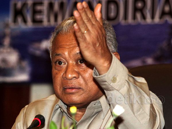 Sidang Pleno KKIP Fokus Buat Kapal Selam