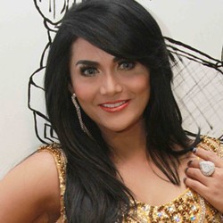 Krisdayanti Rekaman Saat Hamil 8 Bulan